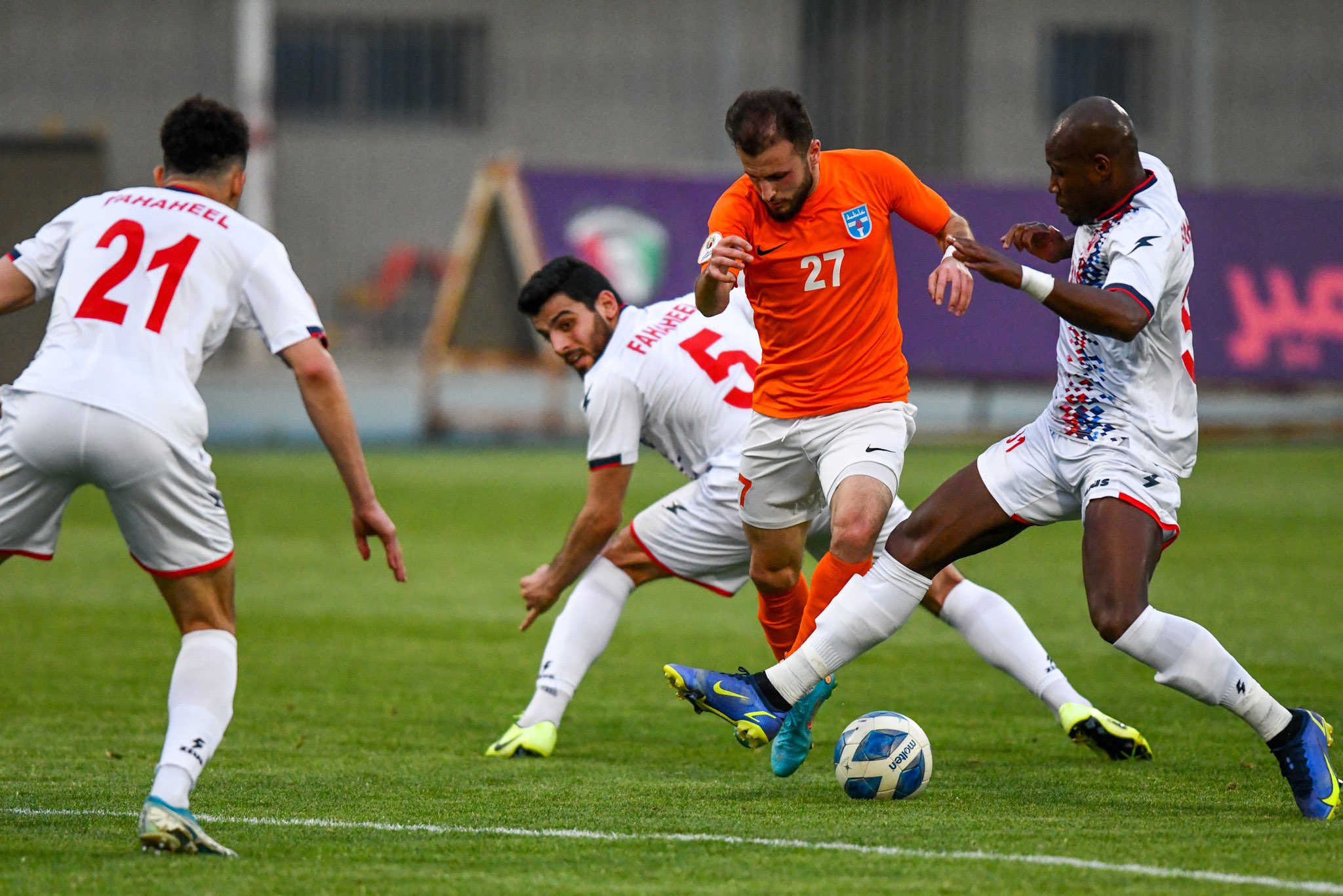 Kazma SC vs Al Salmiyah Pronóstico 4/01/2024 Liga Kuwait Apuestas